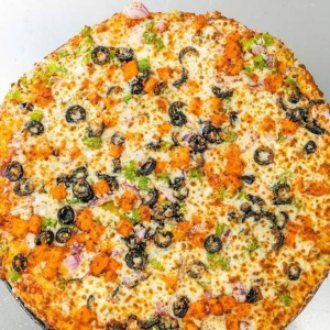 Tandoori Chicken Pizza