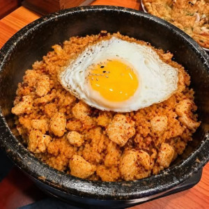 S. Stir-Fried Rice with Chicken and Kimchi on Hot Stone Pot