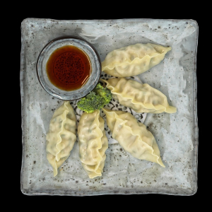 5. Boiled Dumplings (13 pcs)