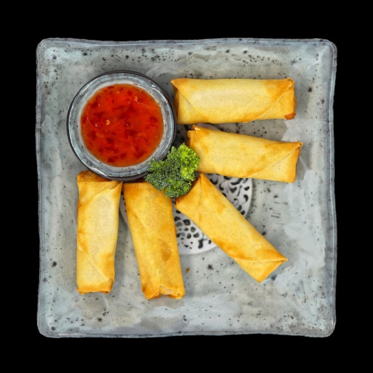 6. Spring Rolls (5 pcs)