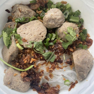 B&ograve; Vi&ecirc;n