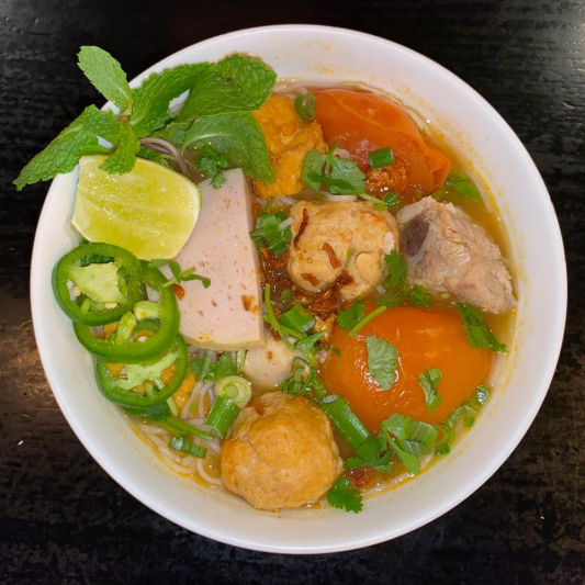 B&uacute;n Ri&ecirc;u