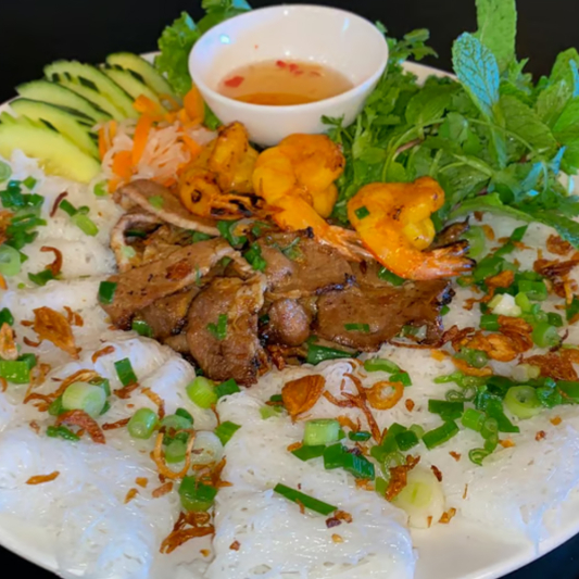 L11. B&aacute;nh Hỏi T&ocirc;m Thịt Nướng