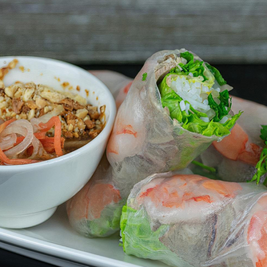 A4. Gỏi Cuốn T&ocirc;m Thịt Nướng (2 pcs)