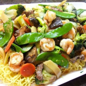 Cantonese Chow Mein Noodles