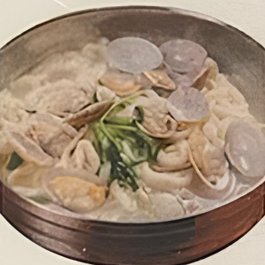 Noodle Soup 칼국수 