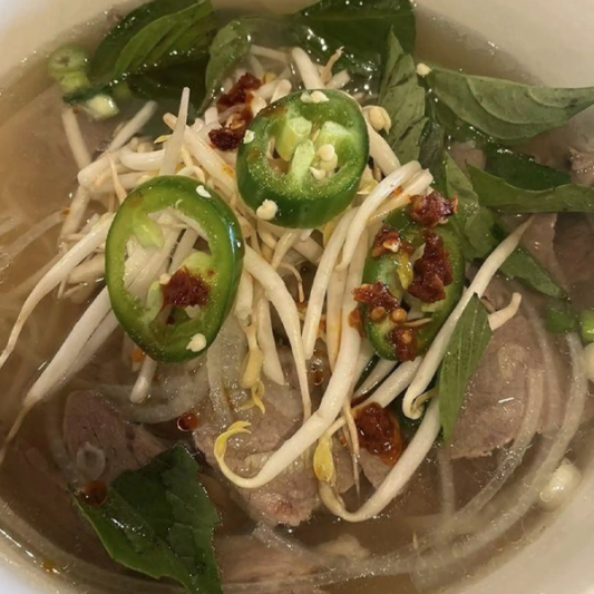Rare Beef with Rice Noodle Soup