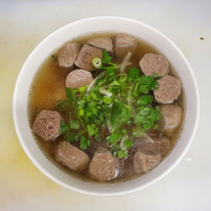 Beef Balls Pho 牛肉丸粉