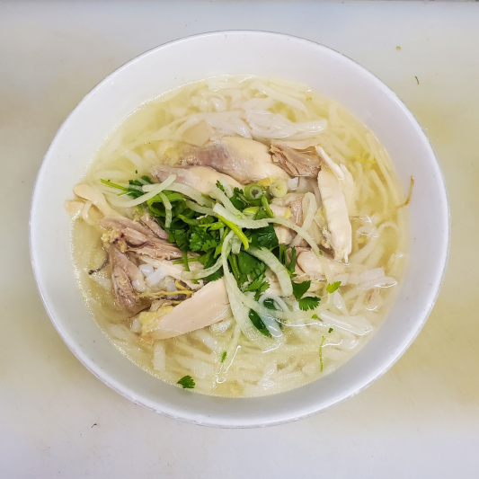 Chicken Pho 雞絲粉