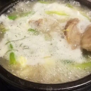 Beef Rib Soup / 갈비탕