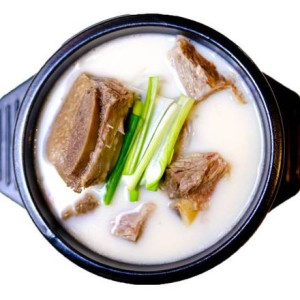 Galbi-Tang / 갈비탕