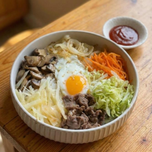 Bibimbap (Bulgogi)