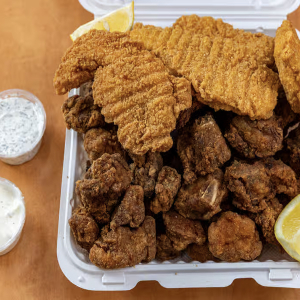 Dry Ribs & Chicken Fingers (4 pcs) Platter