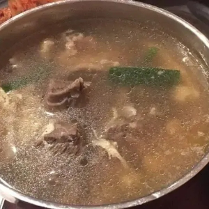 Galbi Tang (갈비탕)