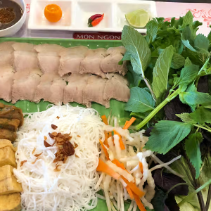 H&agrave; Nội's Dishes
