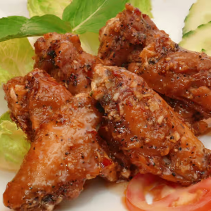 A12. C&aacute;nh G&agrave; Chi&ecirc;n Nước Mắm (5 pcs)