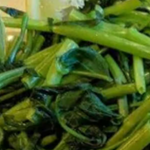Rau Muống X&agrave;o Tỏi