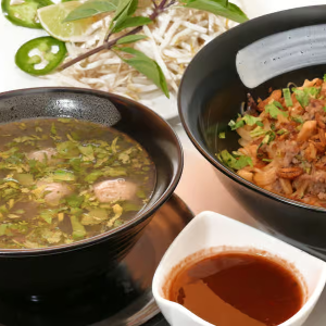 SP1. Phở Kh&ocirc; B&ograve; 2 T&ocirc;