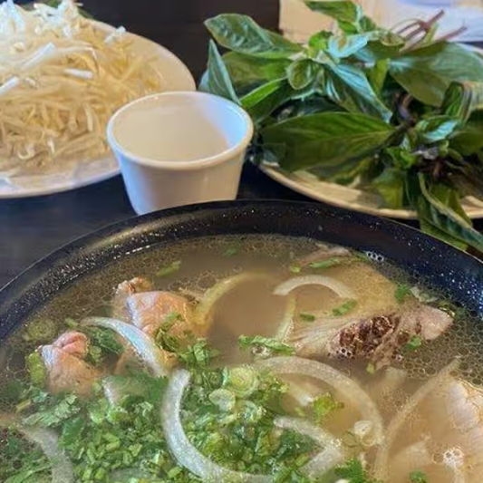 P3. Phở T&aacute;i