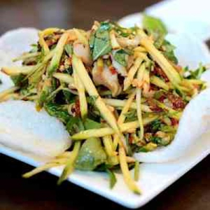 12. Goi Xoai Oc Huong Hoac T&ocirc;m