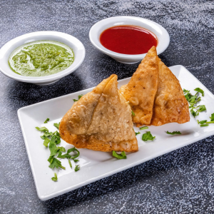 2. Samosa (2 pcs)