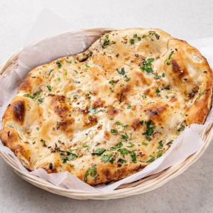 2. Garlic Naan