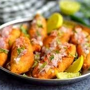 Onion Mirchi Bajji (6 pcs)