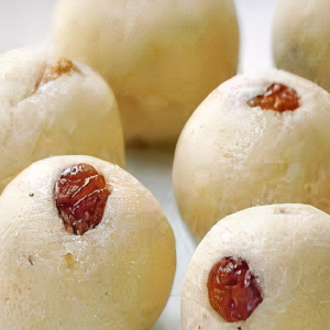 Rava Laddu (4 pcs)