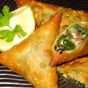 Onion Samosa (5 pcs)