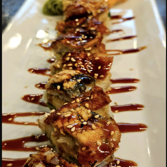 Black Dragon Roll (8 pcs)