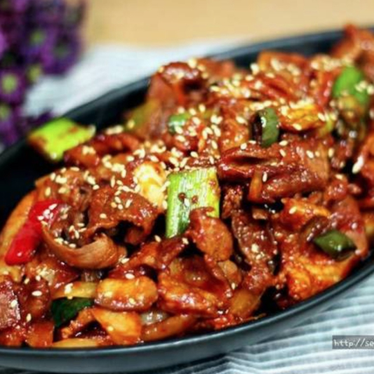 Stir-Fried Kimchi and Pork 김치제육볶음