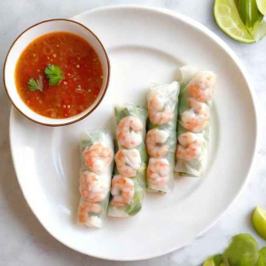 Pork, Shrimp & Vegetables in Rice Paper Rolls (Spring Rolls)