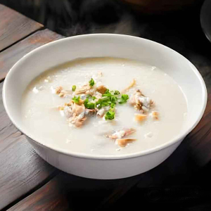 Rice Congee Cooked with Chicken