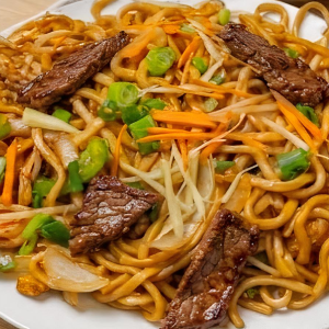 Rice Noodles with Beef