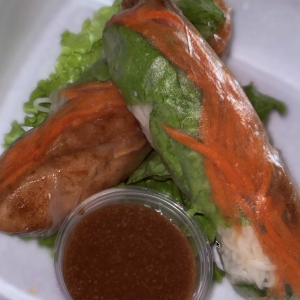 A5. Grilled Chicken Spring Rolls (2 pcs)