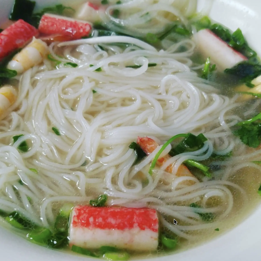 P13. Seafood Pho