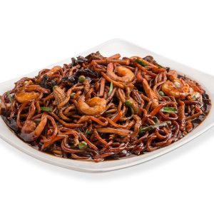 Stir-Fried Jajangmyeon 쟁반짜장
