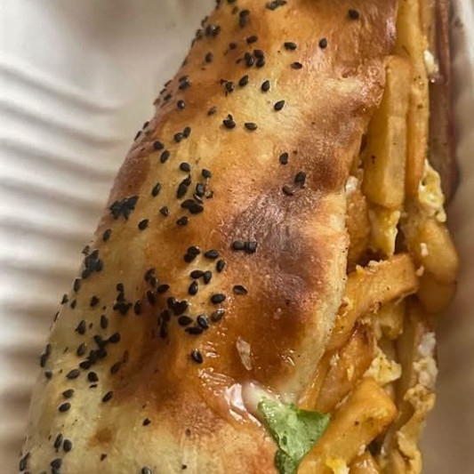 The DZ (Fried Omelet) Sandwich