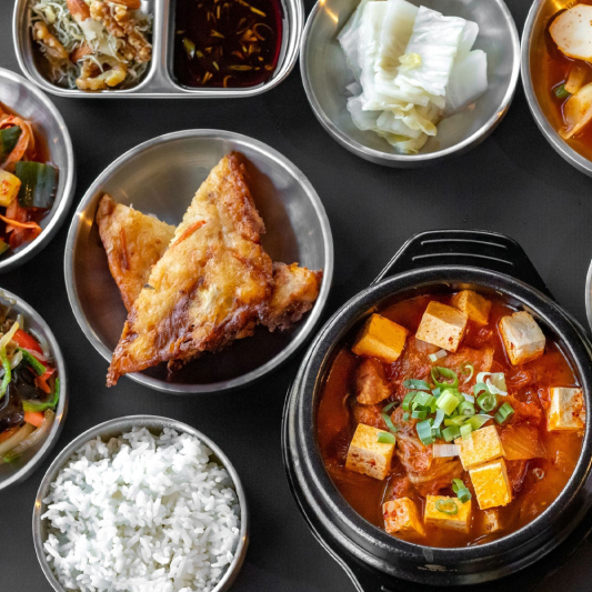 Kimchi Jjigae