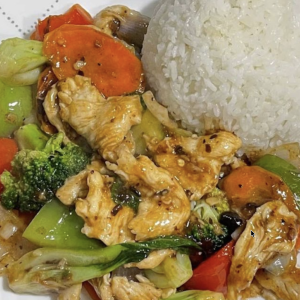 R10. Chicken & Veggies Stir-Fried in Black Bean Sauce with Steamed Rice