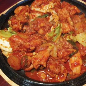 Spicy Braised Chicken / 순살닭갈비