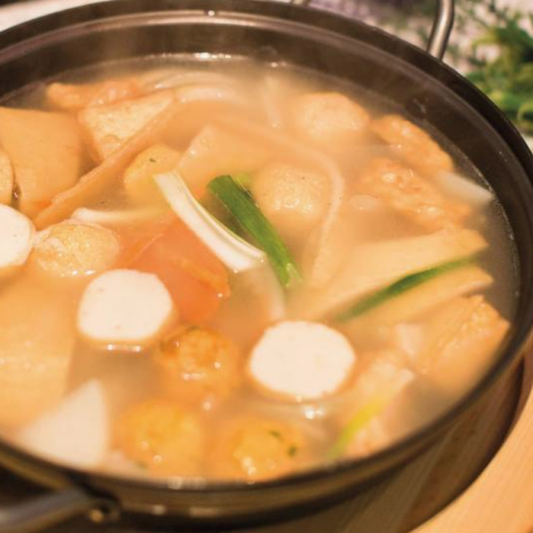 White Fish Cake Soup / 오뎅탕 