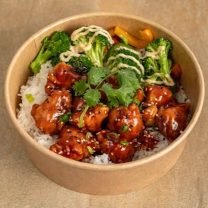 Bol de poulet g&eacute;n&eacute;ral Tao