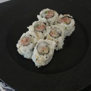 Negi Hamachi Maki (6 pcs)