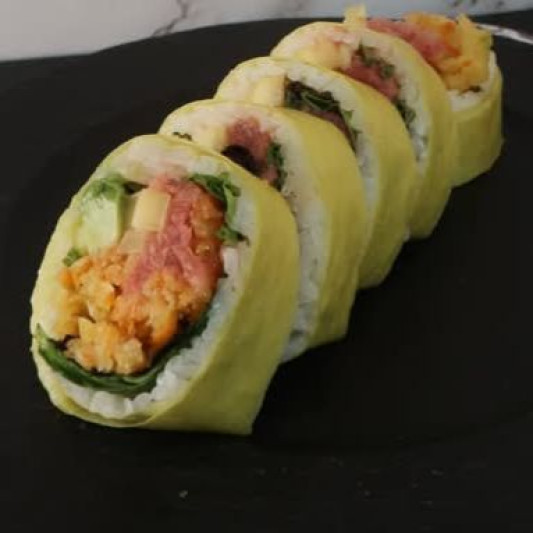 Black Dragon Maki (5 pcs)