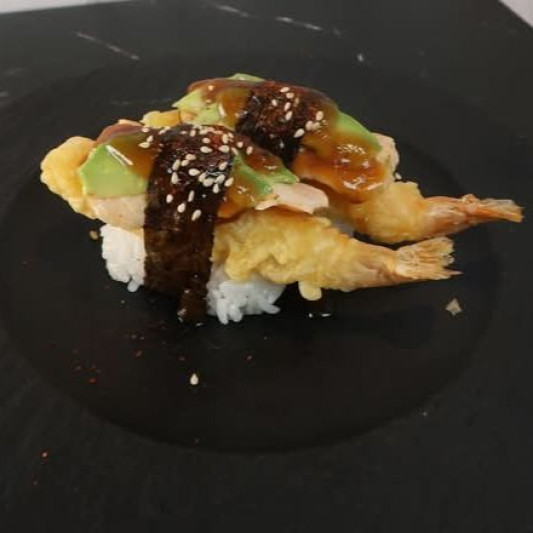 Crispy Shrimp Sushi (2 pcs)
