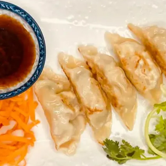 12. G&agrave; Dumplings (5 pcs)