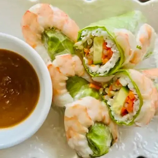 16. Gỏi Cuốn T&ocirc;m (2 pcs)