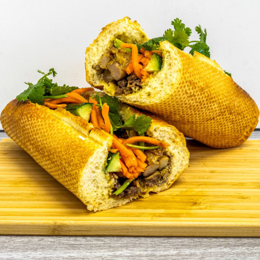 4. B&aacute;nh M&igrave; Madamme