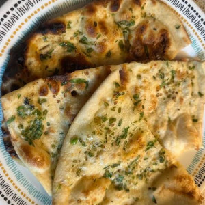 Chilli Garlic Naan